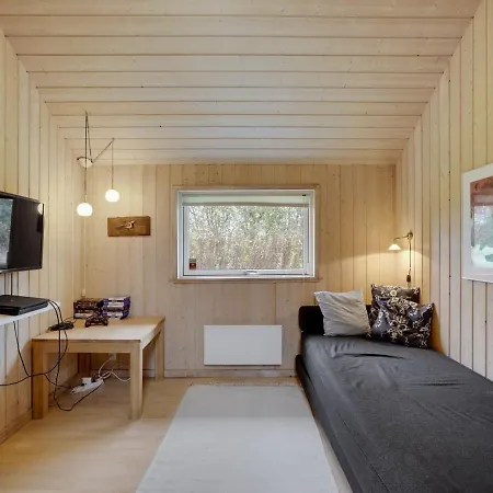 Enid - 700m From The Sea In Lolland- Falster And Mon By Interhome