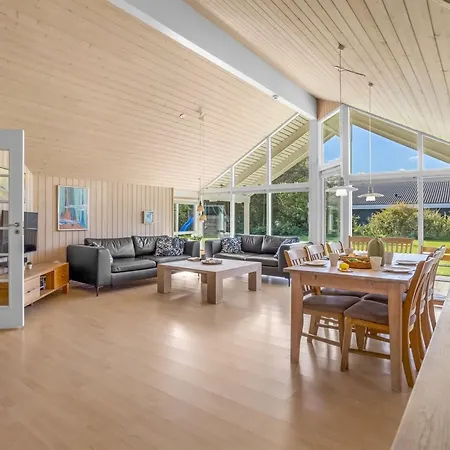 Enid - 700m From The Sea By Interhome Boto By