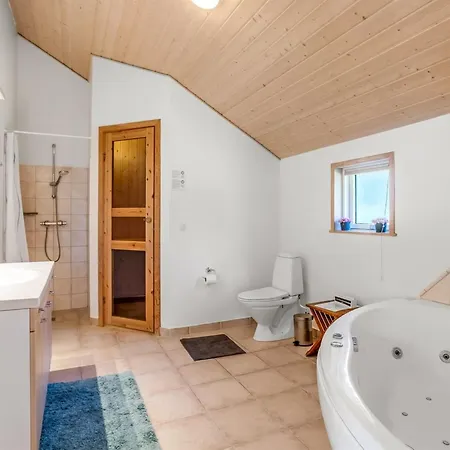 Enid - 700m From The Sea By Interhome